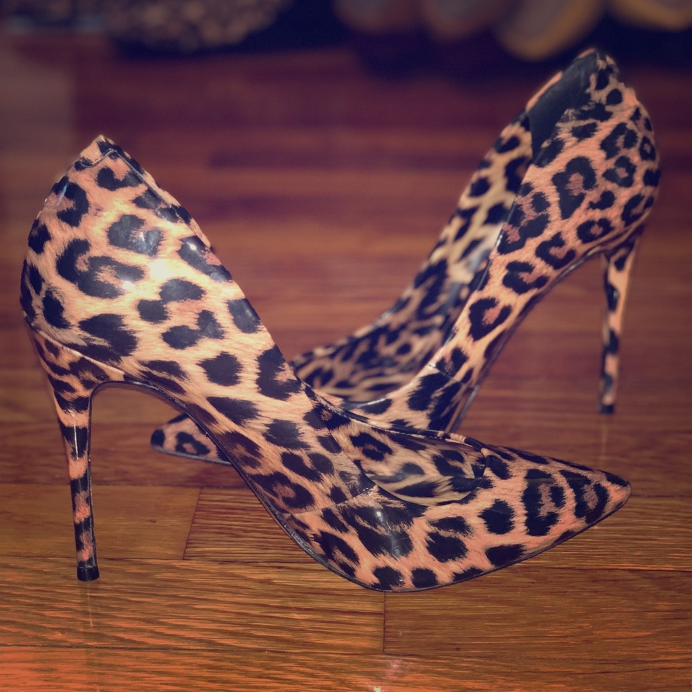 👠 Aldo sexy leopard stilettos size 9
